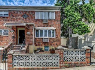 67-44 75th St #2, Middle Village, NY 11379