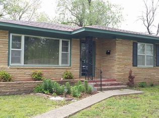 203 E Boone St, Tahlequah, OK 74464