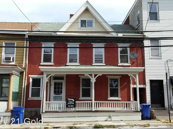 87 E Penn Ave, Wernersville, PA 19565