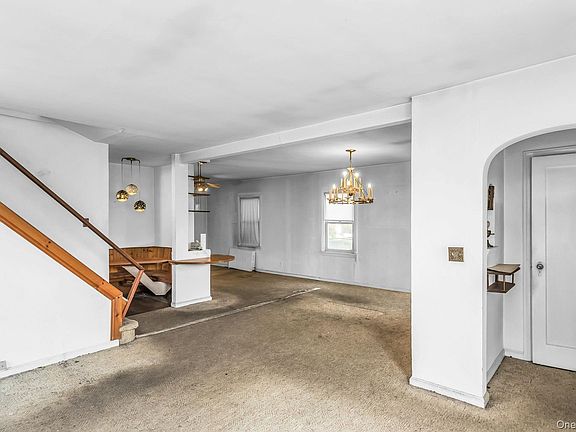 3rd image of 1915 Stewart Avenue