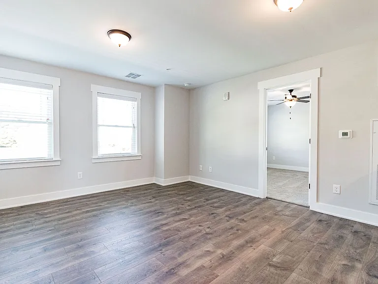 705 N O'Neil Street — Photo 14