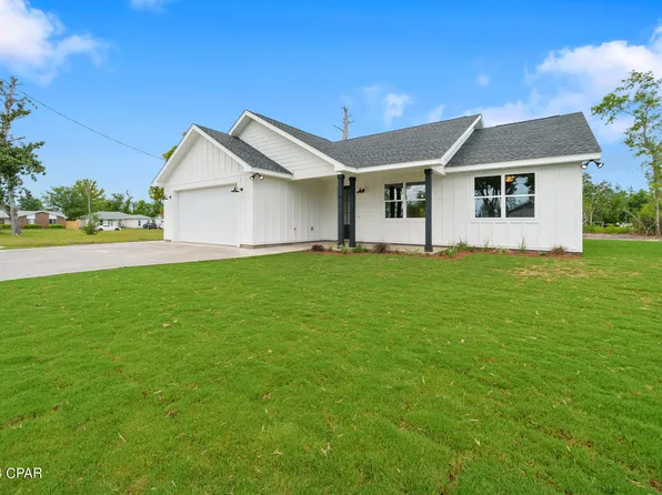 5326 Lake Dr, Panama City, FL 32404