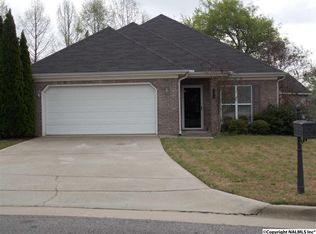 943 SW Tracey Ln, Decatur, AL 35601