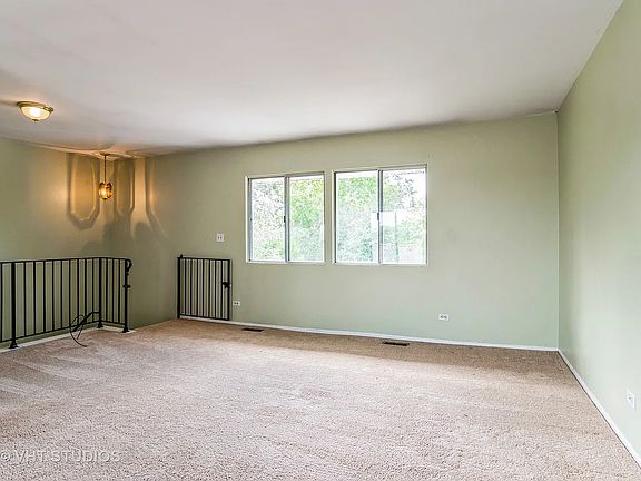 2nd image of 1373 Fremont Dr