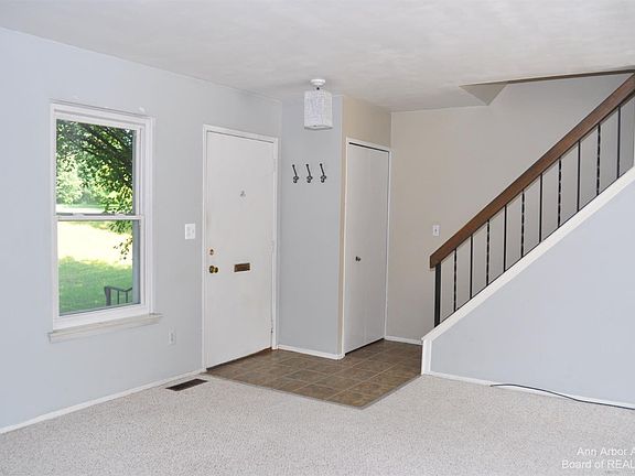 4th image of 3385 Burbank Dr #49