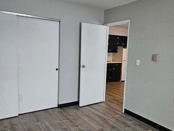 5th image of 1568 Lexington Ave #1B