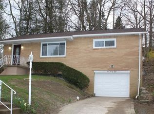 528 Shumaker Dr, Monroeville, PA