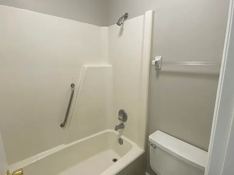 2923 Woodrich Dr #A — Photo 10