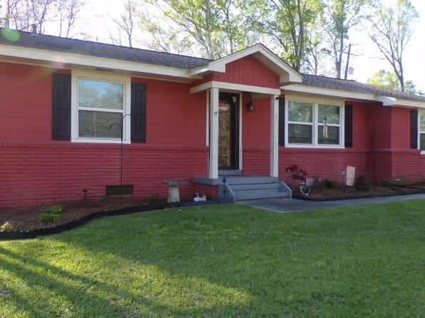 39 Bellaire Dr, Vicksburg, MS 39180