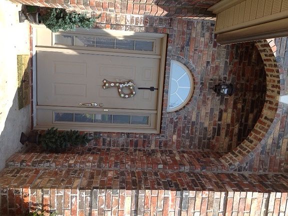 Front Entryway 