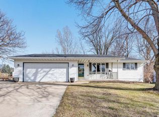 2816 W Point Rd, Green Bay, WI 54313