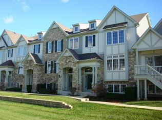 297 Sype Dr, Carol Stream, IL 60188