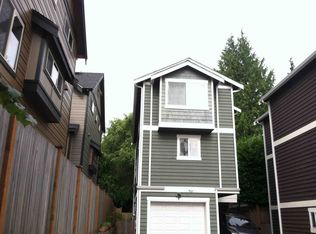 9617 Roosevelt Way NE, Seattle, WA 98115