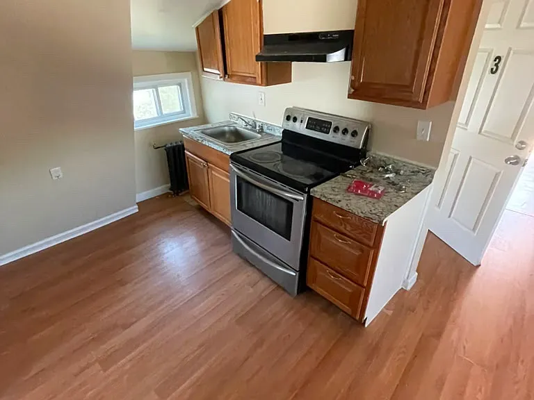 335 Myrtle Ave #3 — Photo 2