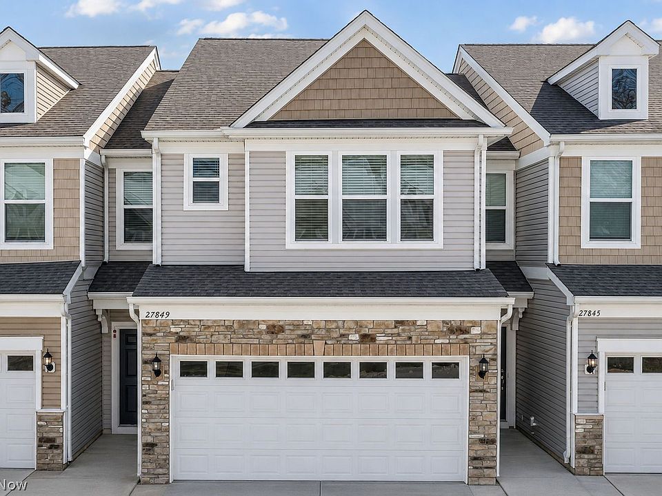 1st image of 27849 Birchwood Ct