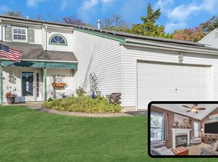 9 Driftwood Dr, Howell, NJ 07731