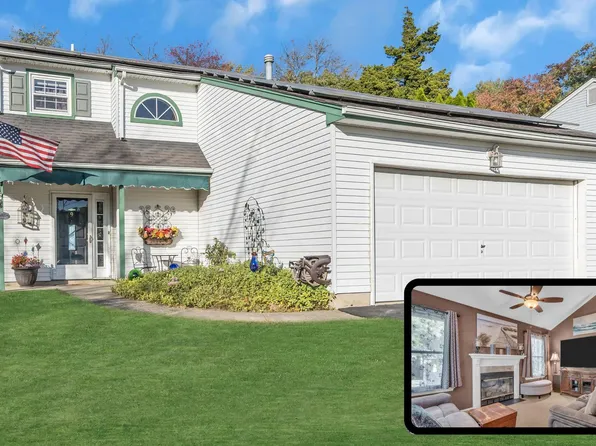 9 Driftwood Dr, Howell, NJ 07731