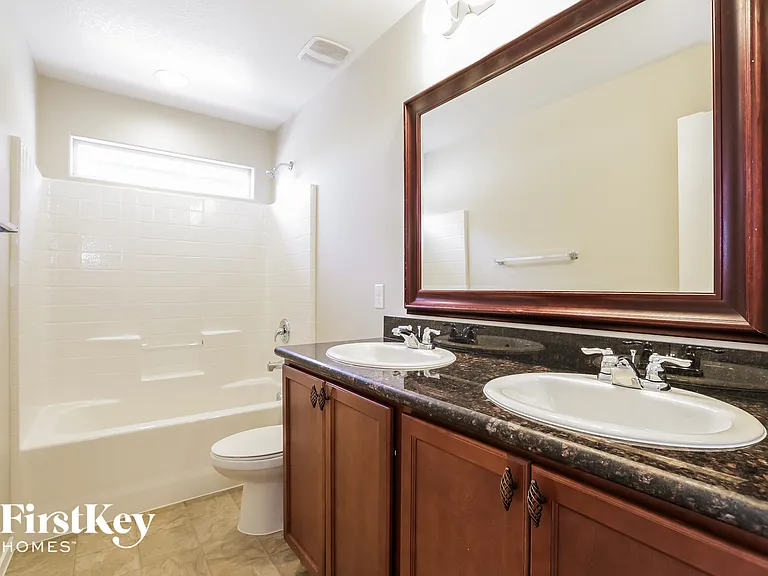 4148 Seclusion Bay Ave — Photo 13