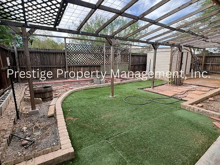 9780 E Sunburst Dr — Photo 14