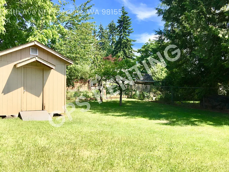 15526 14th Ave NE — Photo 16