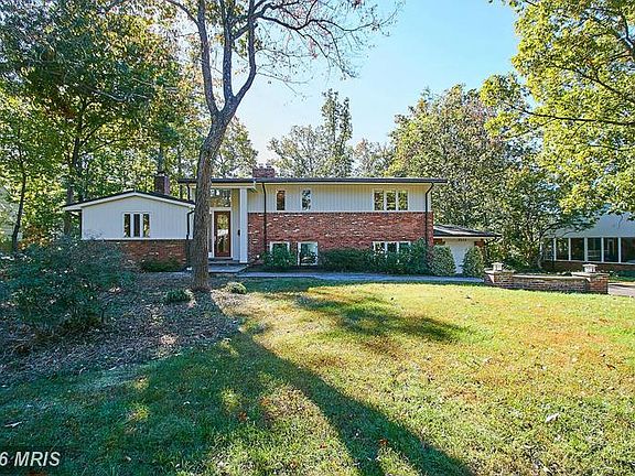 2nd image of 3511 Duff Dr