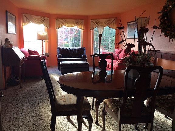 formal living/dining