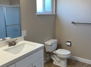 900 Edwards Ave APT H, Santa Rosa, CA 95401