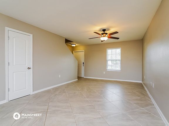 4th image of 2832 NW 27th St