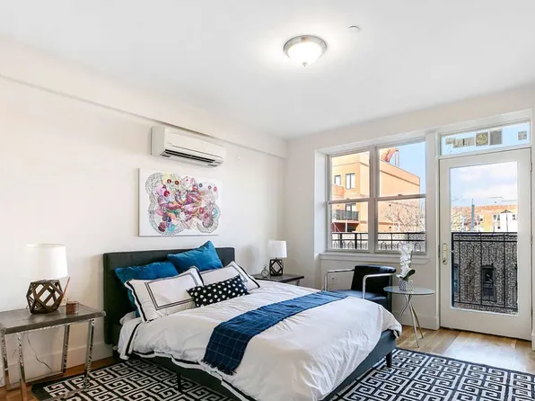 1543 East 19th Street image 4 of 12