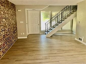 5th image of 14518 NE 6th Pl APT 1