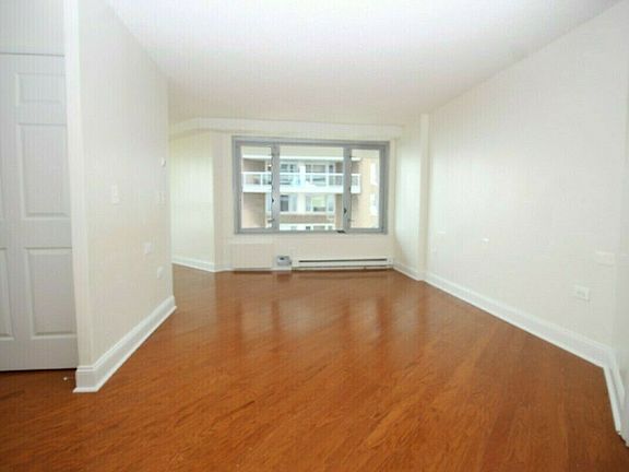 4th image of 1309 5th Ave APT 22C