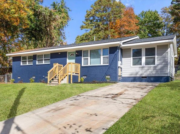 3305 Friar Tuck Rd, Raleigh, NC 27610