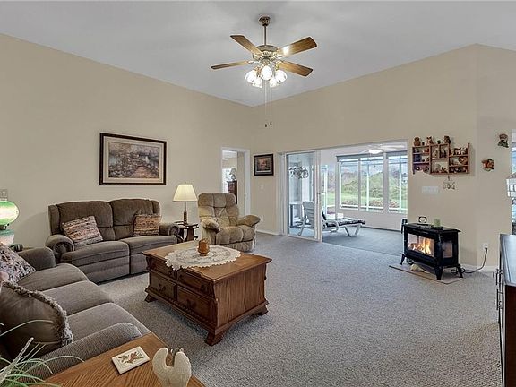3rd image of 21726 King Henry Ave