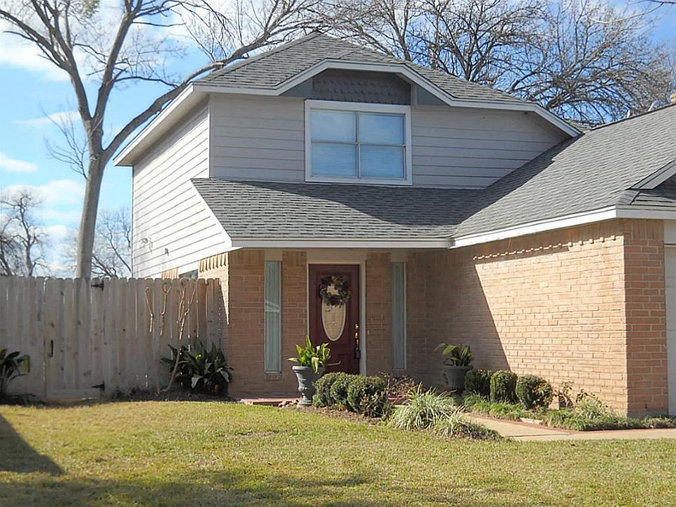 1st image of 507 Old Colony Dr