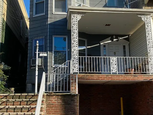 16 Romaine Ave, Jersey City, NJ 07306