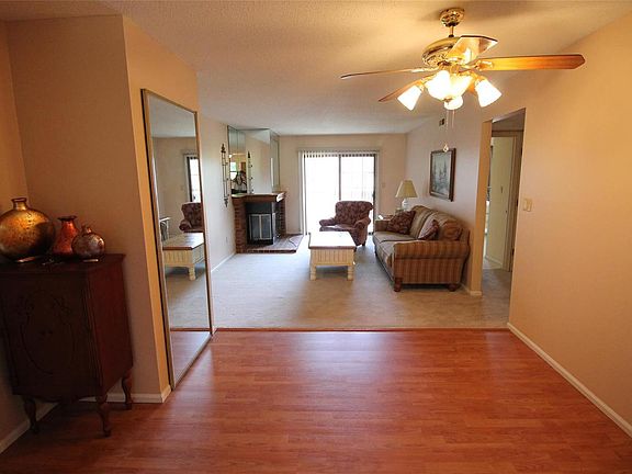 3rd image of 7014 Green Tee Ct APT D