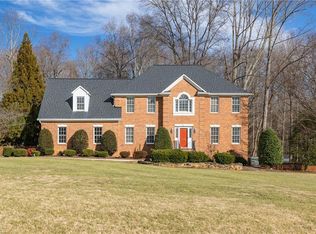 586 Carson Ridge Dr, Oak Ridge, NC 27310