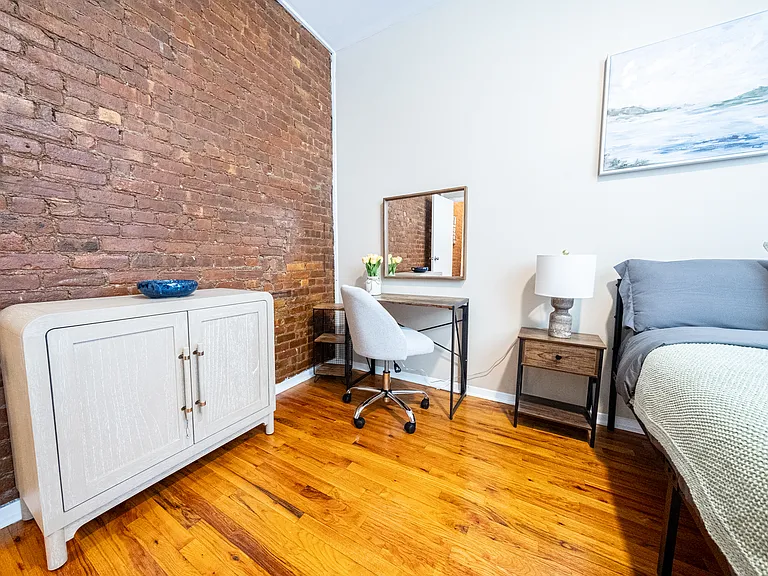 180 Claremont Ave #65 — Photo 45