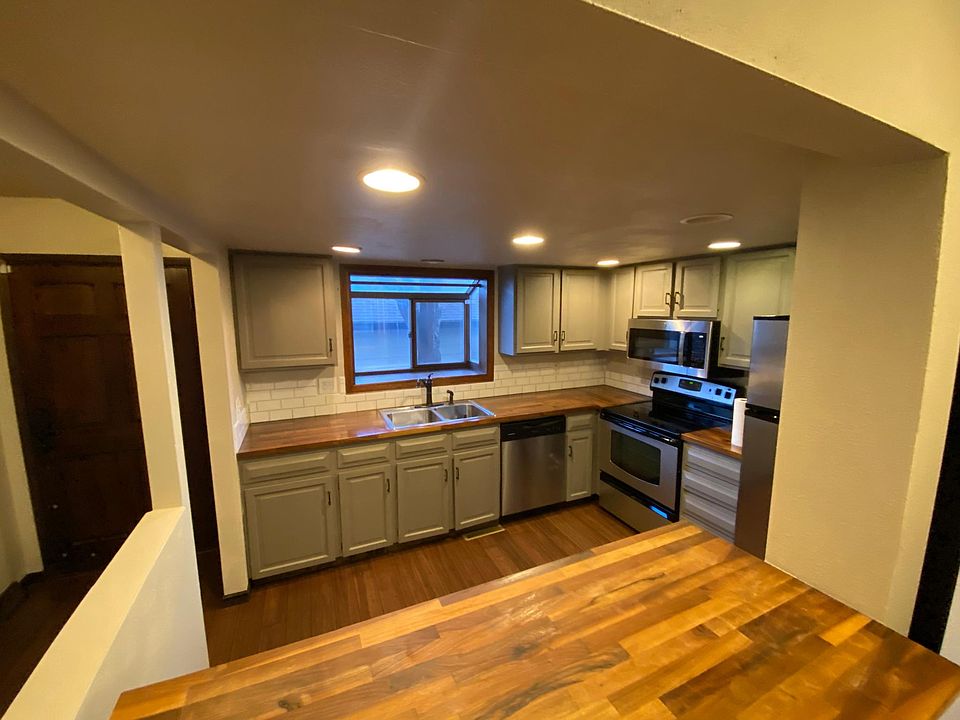 spacious kitchen