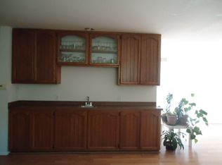 1302 W 223rd St, Torrance, CA 90501