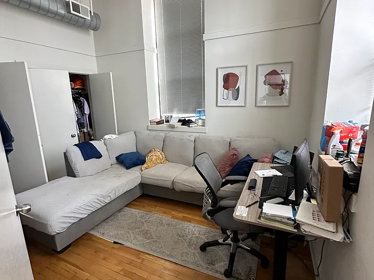 1015 Jefferson St #206 — Photo 6