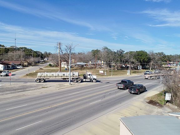 5th image of 707 Commerce LOT MANY