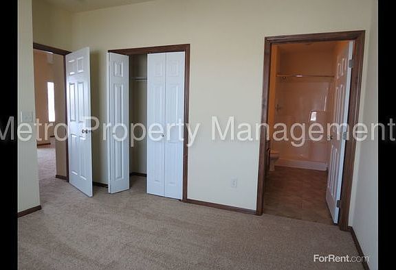 3rd image of 6100 NW 106th St