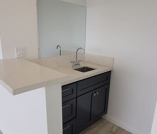 5th image of 3437 S Carolina St APT 7