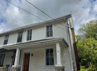 23 Spruce St, Pomeroy, PA 19367