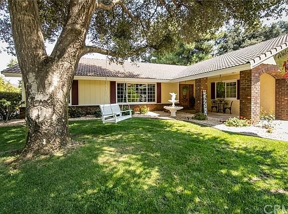 5th image of 37150 Oak View Dr