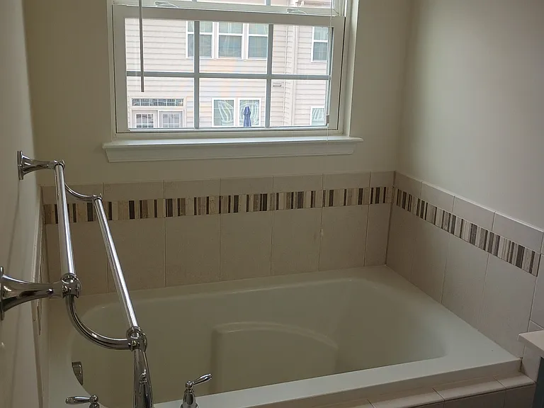 3560 Fort Lincoln Dr NE — Photo 18