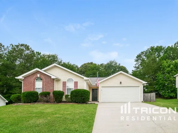 4461 White Rd, Douglasville, GA 30135