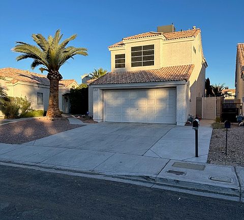 3rd image of 7095 Shadow Crest Dr