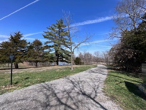 4th image of 3500 Churchill Dr